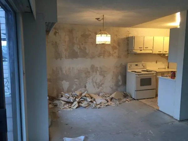 Kitchen before painting