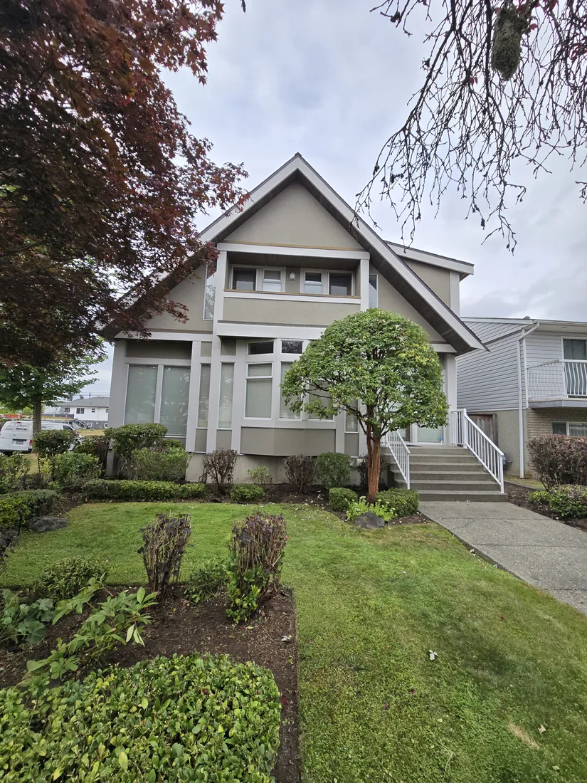 A finished Primal Painting home exterior with fresh curb appeal